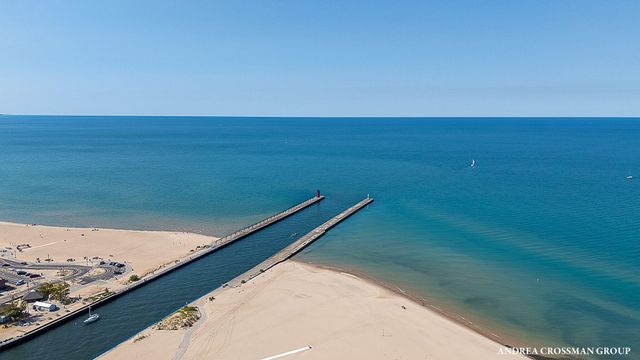 78 Esplanade Place, South Haven City, MI 49090