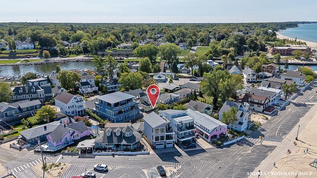 78 Esplanade Place, South Haven City, MI 49090