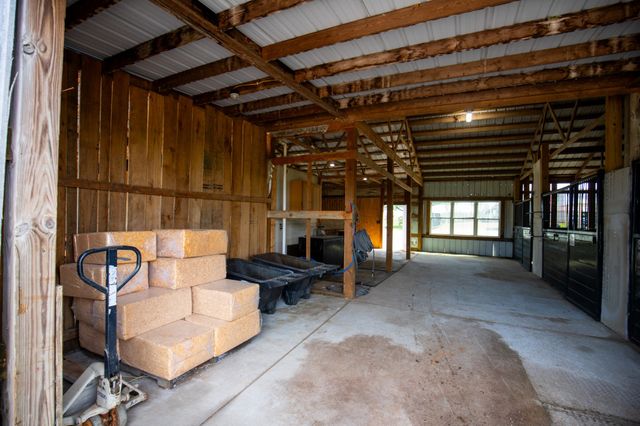 501 Burnt Hill Rd, Unionville, TN 37180