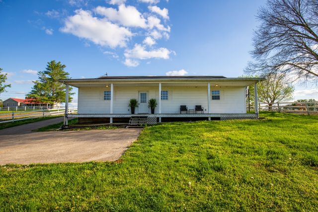 501 Burnt Hill Rd, Unionville, TN 37180