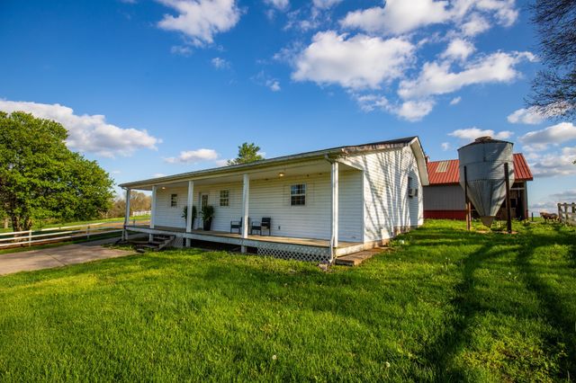 501 Burnt Hill Rd, Unionville, TN 37180