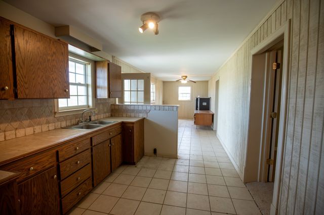 501 Burnt Hill Rd, Unionville, TN 37180