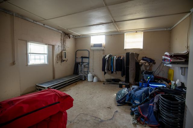 501 Burnt Hill Rd, Unionville, TN 37180