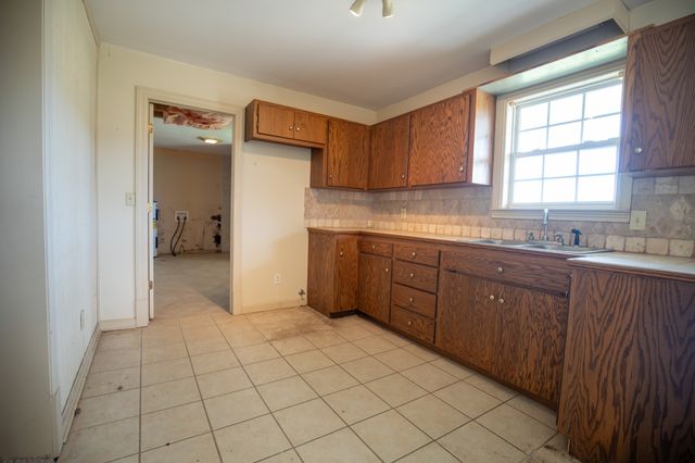 501 Burnt Hill Rd, Unionville, TN 37180