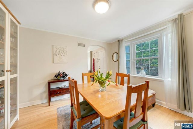 17 Brookdale Road, Bloomfield, NJ 07003