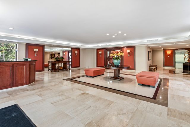 2580 S Ocean Boulevard 1c1, Palm Beach, FL 33480