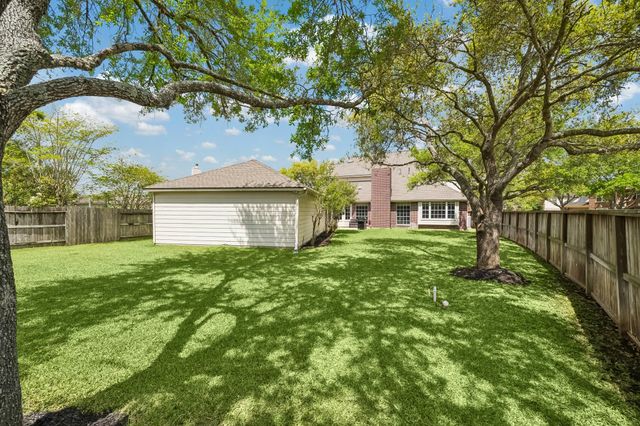 8703 Chipping Rock Drive, Sugar Land, TX 77479