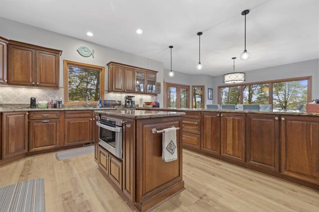 W4996 Robinson Drive, Elkhorn, WI 53121