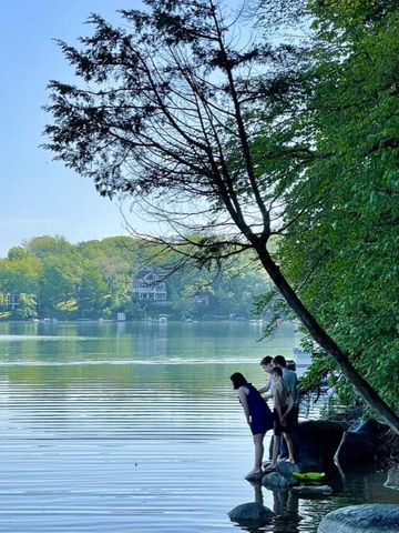 W4996 Robinson Drive, Elkhorn, WI 53121