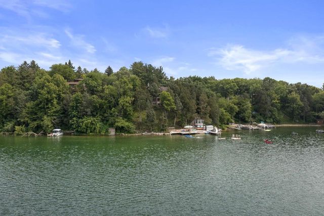 W4996 Robinson Drive, Elkhorn, WI 53121