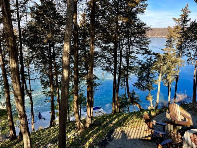 W4996 Robinson Drive, Elkhorn, WI 53121