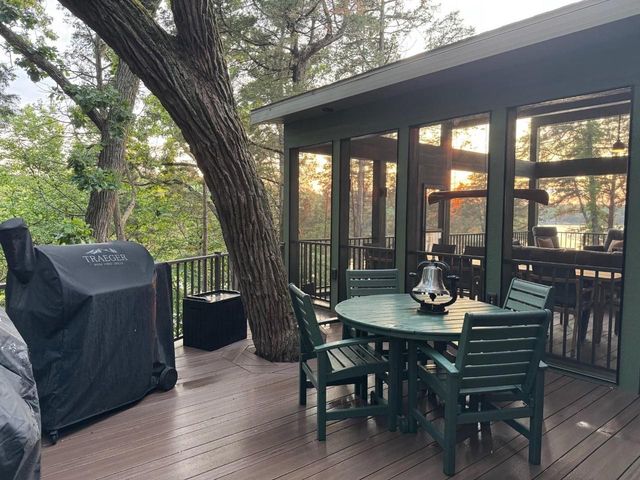 W4996 Robinson Drive, Elkhorn, WI 53121