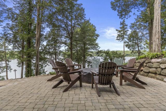 W4996 Robinson Drive, Elkhorn, WI 53121