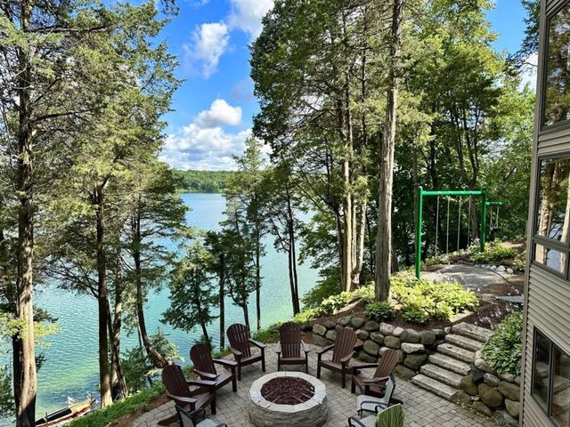 W4996 Robinson Drive, Elkhorn, WI 53121