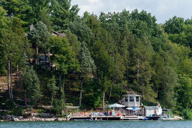 W4996 Robinson Drive, Elkhorn, WI 53121