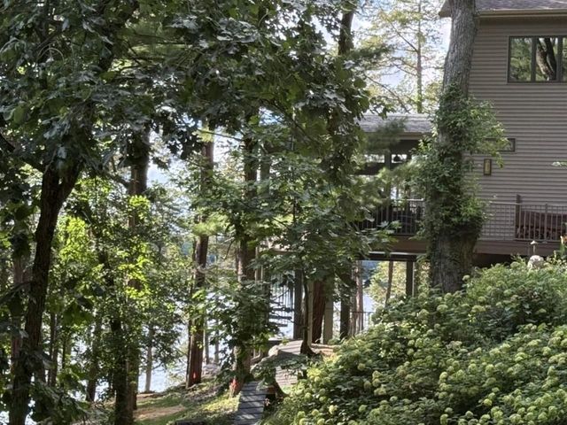 W4996 Robinson Drive, Elkhorn, WI 53121