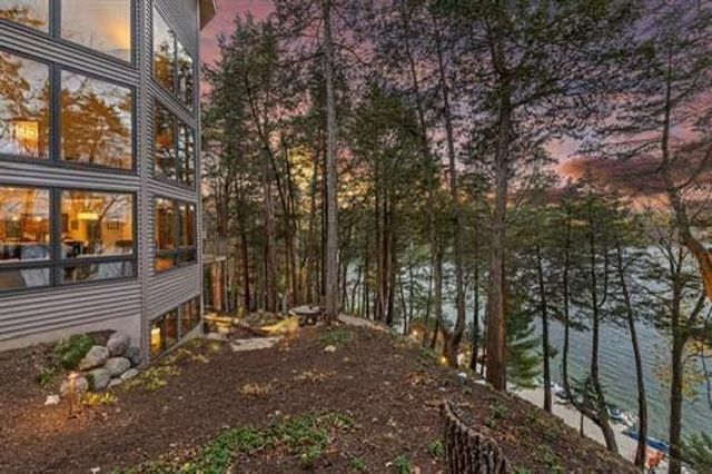 W4996 Robinson Drive, Elkhorn, WI 53121