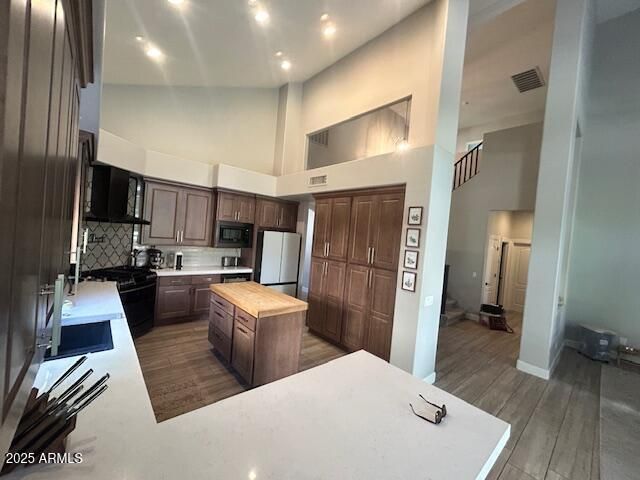 9420 W MELINDA Lane, Peoria, AZ 85382