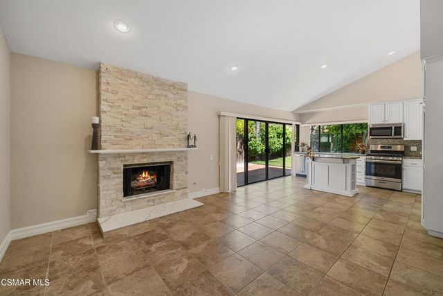 2784 Great Smokey Court, Westlake Village, CA 91362