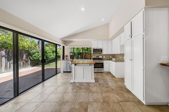 2784 Great Smokey Court, Westlake Village, CA 91362