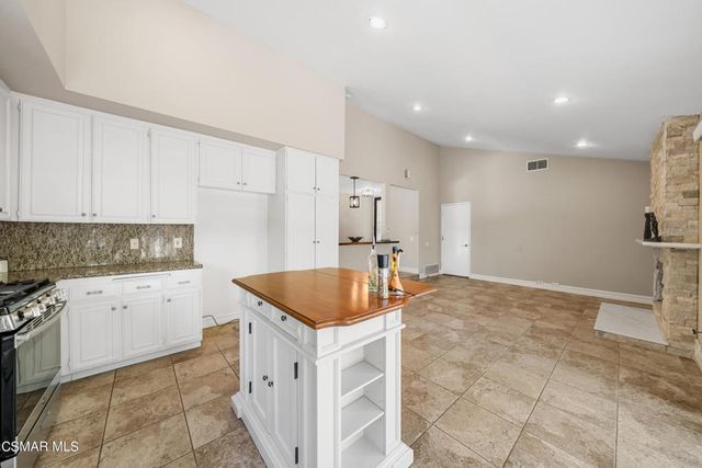 2784 Great Smokey Court, Westlake Village, CA 91362