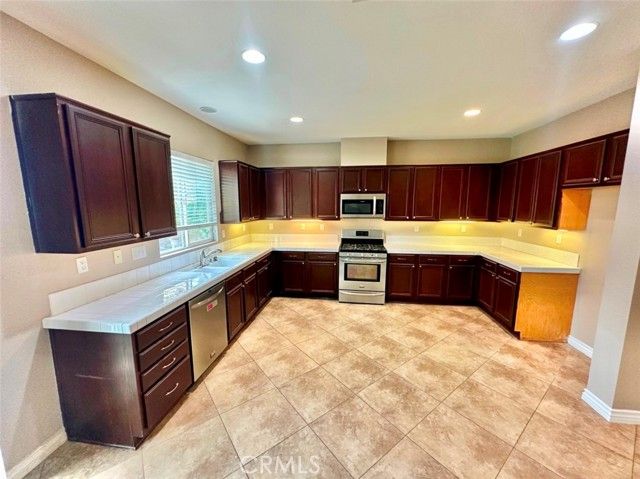 6854 Farmall, Eastvale, CA 92880