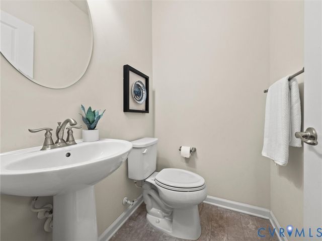16866 White Daisy Loop, Moseley, VA 23120