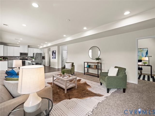 16866 White Daisy Loop, Moseley, VA 23120