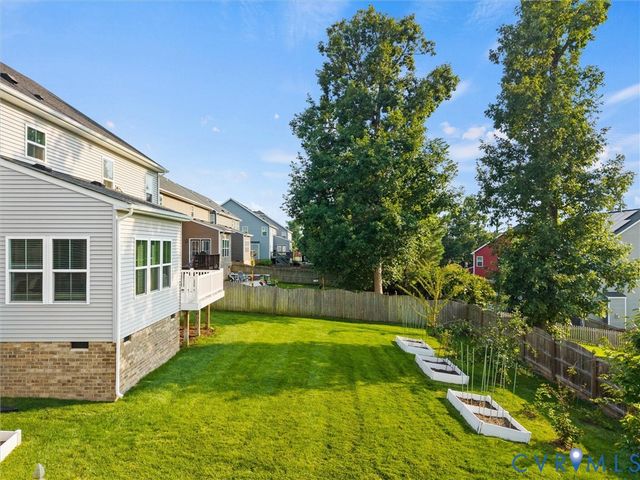 16866 White Daisy Loop, Moseley, VA 23120