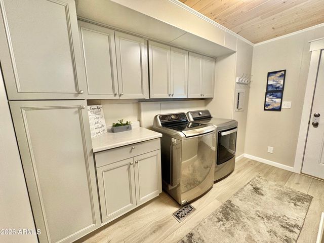 2175 W SOUTHERN Avenue 203, Apache Junction, AZ 85120