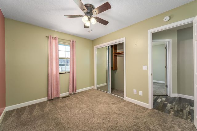 1009 N Park Rd, Rose Hill, KS 67133