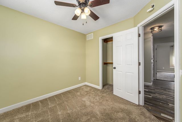 1009 N Park Rd, Rose Hill, KS 67133