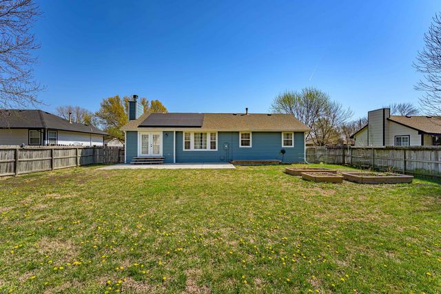 1009 N Park Rd, Rose Hill, KS 67133