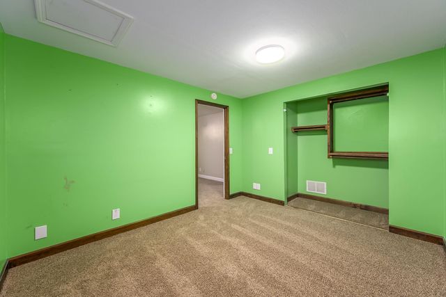 1009 N Park Rd, Rose Hill, KS 67133