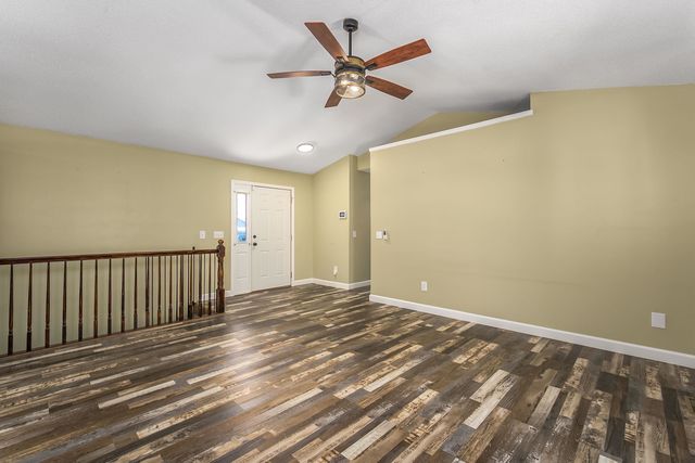 1009 N Park Rd, Rose Hill, KS 67133