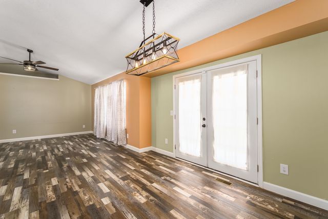 1009 N Park Rd, Rose Hill, KS 67133