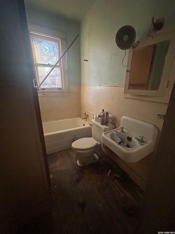 230 CLIFFORD CT, San Antonio, TX 78210