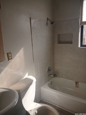 230 CLIFFORD CT, San Antonio, TX 78210