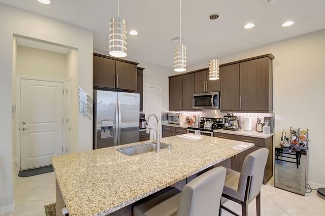 1105 Banyan Drive, Hollywood, FL 33021