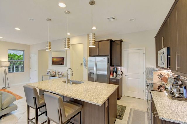 1105 Banyan Drive, Hollywood, FL 33021