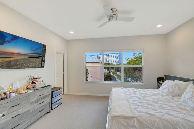 1105 Banyan Drive, Hollywood, FL 33021