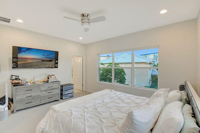 1105 Banyan Drive, Hollywood, FL 33021