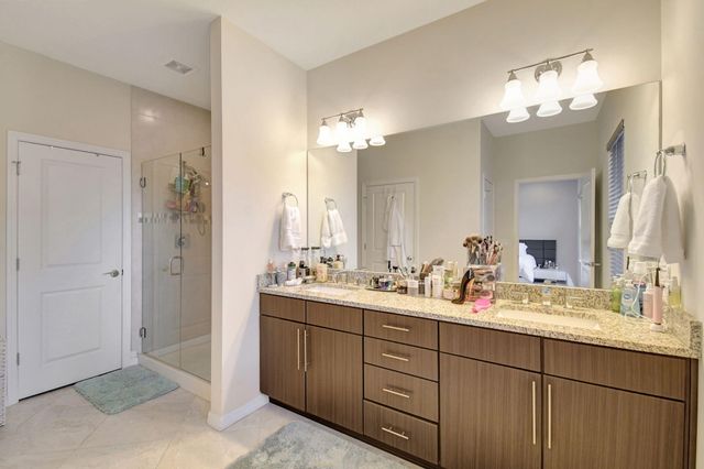 1105 Banyan Drive, Hollywood, FL 33021