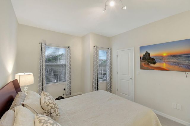 1105 Banyan Drive, Hollywood, FL 33021