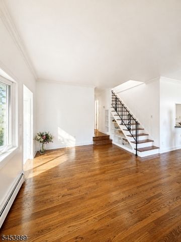 19 Jonquil Cir, Woodbridge Twp., NJ 08863