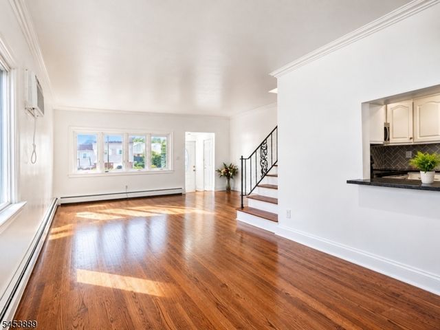 19 Jonquil Cir, Woodbridge Twp., NJ 08863