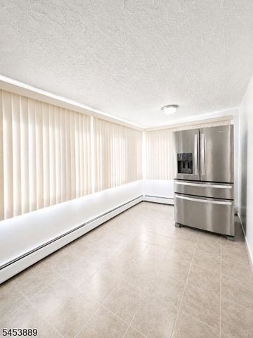 19 Jonquil Cir, Woodbridge Twp., NJ 08863