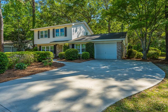673 Highwood Circle, Charleston, SC 29412