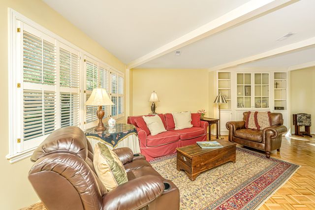 673 Highwood Circle, Charleston, SC 29412