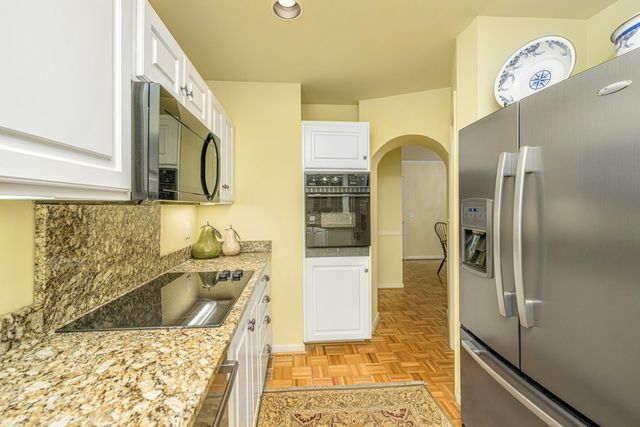 673 Highwood Circle, Charleston, SC 29412